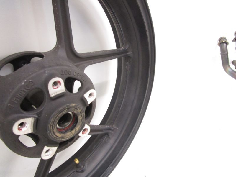 04 Kawasaki Ninja ZX10R Front Wheel Rim 17x3.5